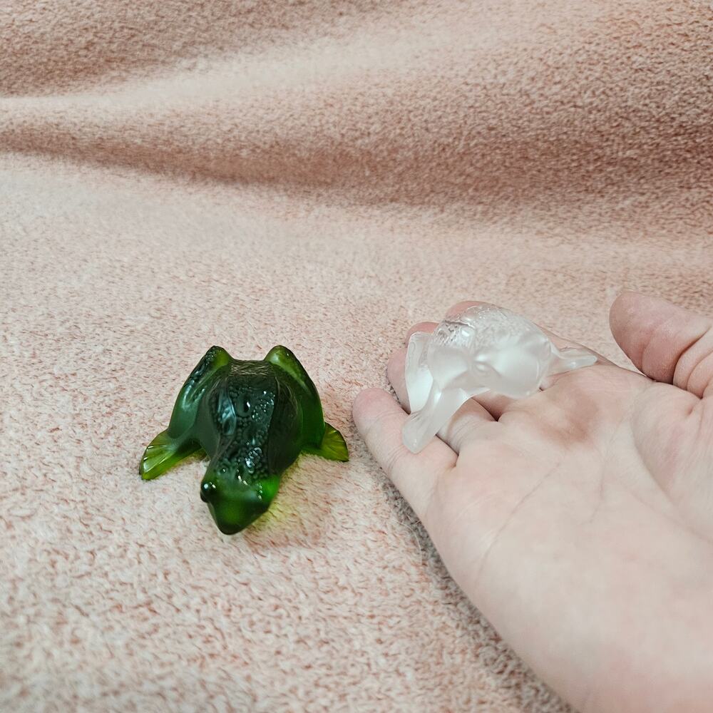 Lalique Rainette Frosted Art Glass Frog Figurine - Set of Two (Green and Clear)
